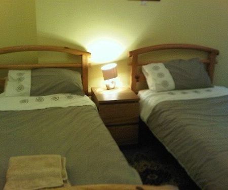 The Hendrewen Hotell Treorchy Eksteriør bilde